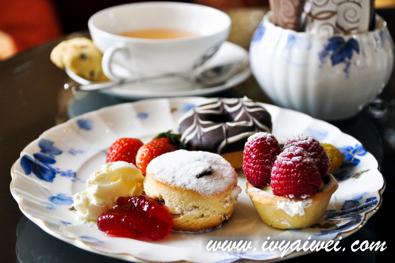 Hi-Tea Buffet; the Tai-Tai style Afternoon Tea