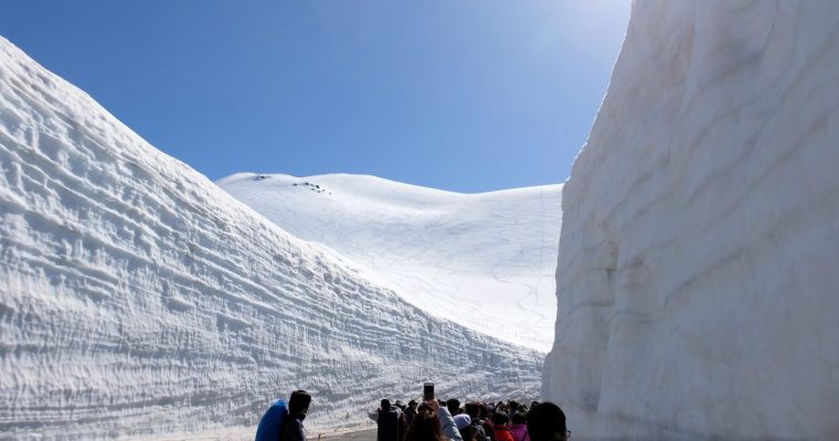 The Roof of Japan: Tateyama Kurobe Alpine Route 立山黒部アルペンルート