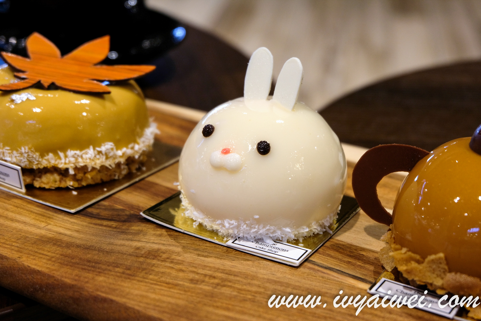 Autumn Petit Gateau Collection @ The Champignons Cake Shop, Ekocheras